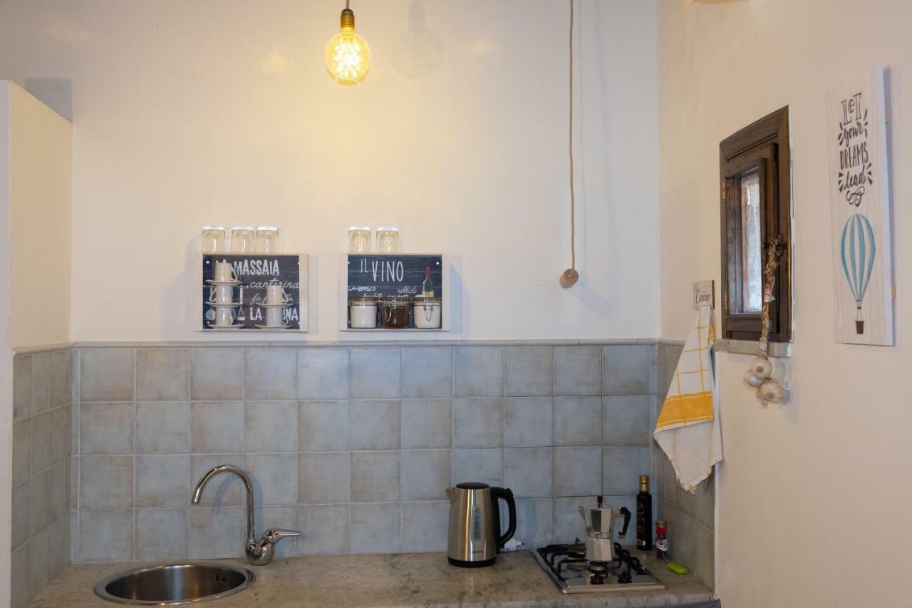 Casa Salinas Centro Storico Apartment Palermo Ngoại thất bức ảnh